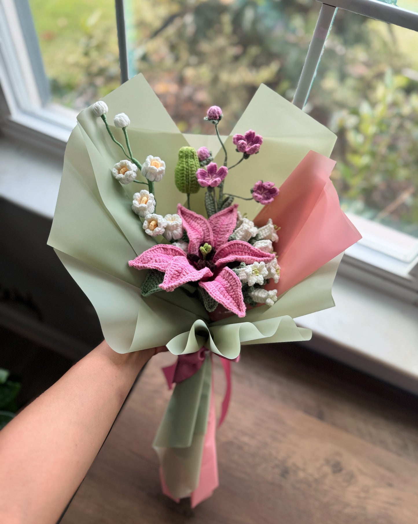 Starlit Blossom Reverie – Pink Stargazer Lily & Meadow Bells
