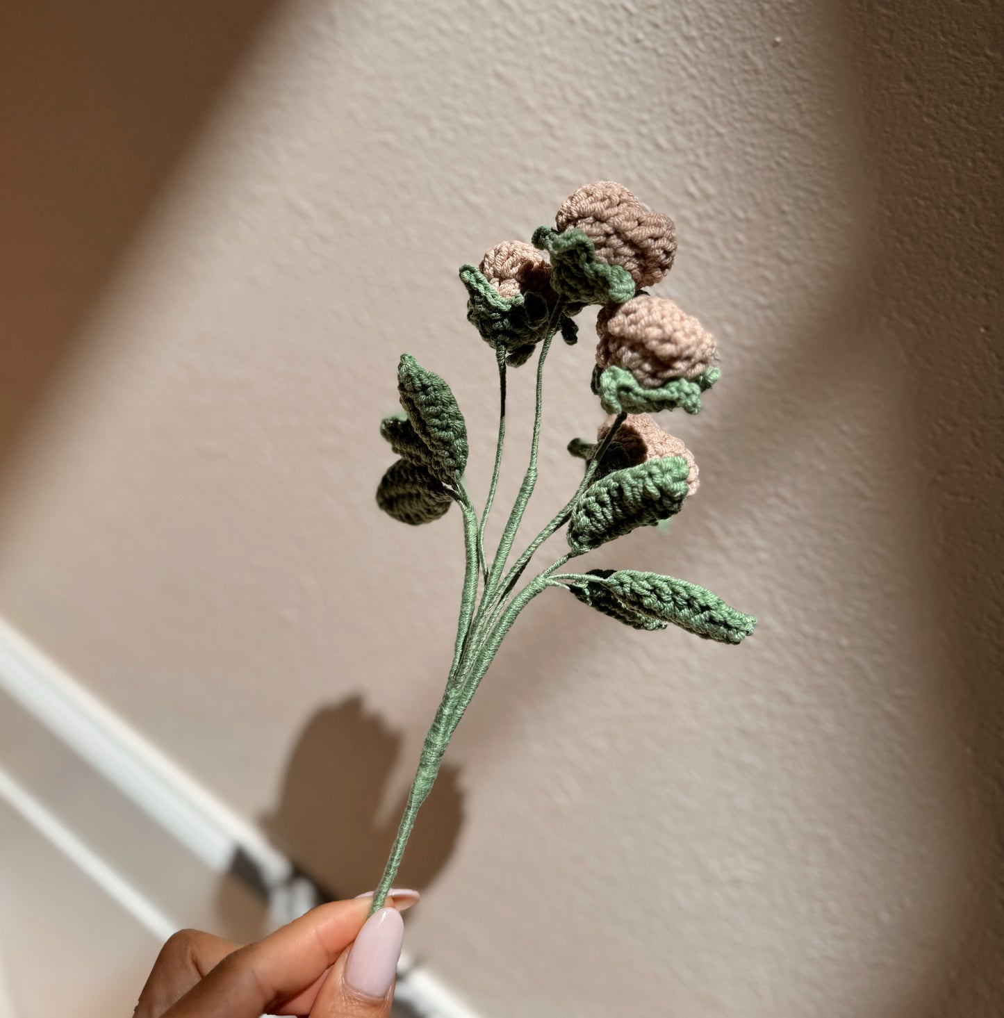 NEUTRAL ROSE BRANCH