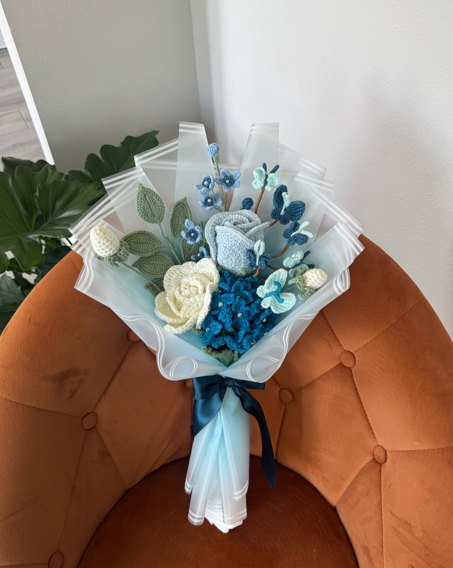 Midnight Butterfly Garden – Blue Hydrangea with White & Sapphire Roses