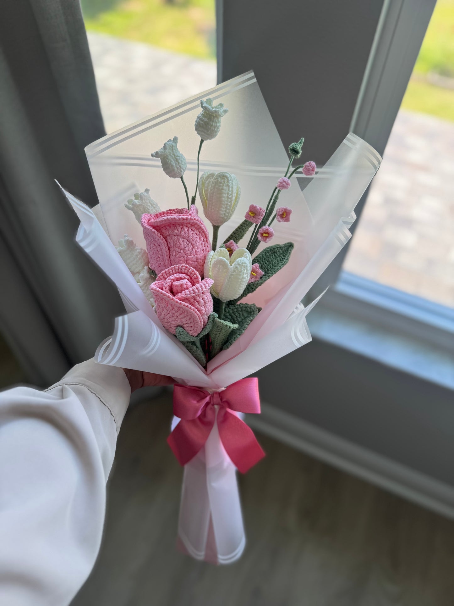 Blush Reverie Bloom Crochet Bouquet – Pink Roses, White Tulips, Canterbury Bells & Lily of the Valley Handmade Flowers