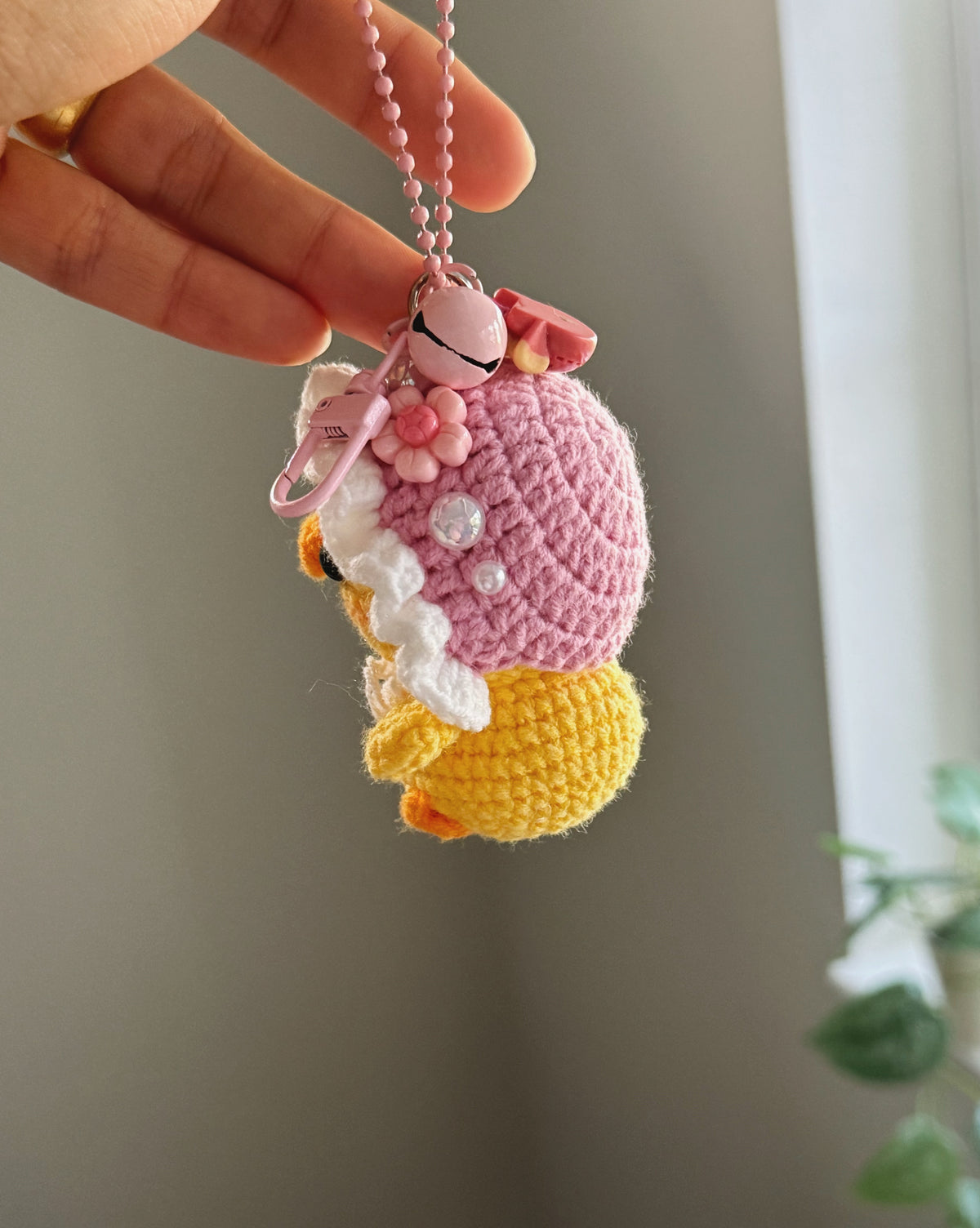 Tiny but Grumpy – Handmade Crochet Angry Duckling Keychain with Floral Bonnet 🐥🎀