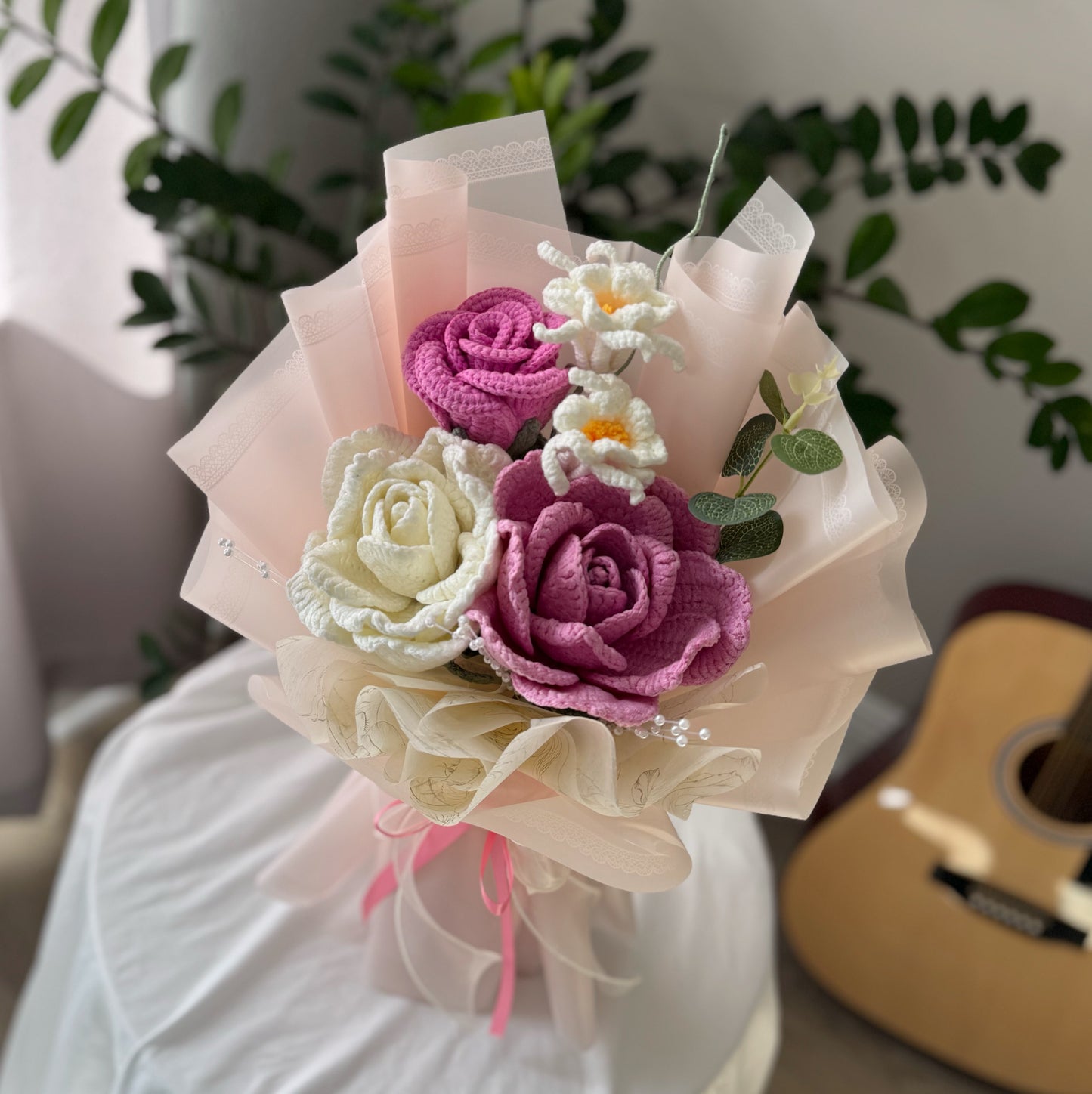 Soft Promise Rose Ensemble