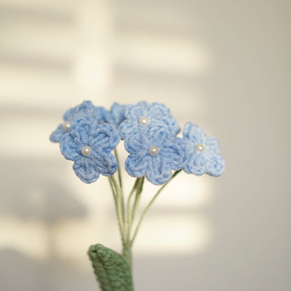 LIGHT BLUE FORGET ME NOTS