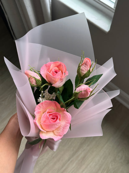 Rosé Amour – Luxury Crochet Rose Bouquet