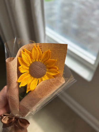 Golden Solstice – Heirloom Crochet Sunflower Bouquet 🌻