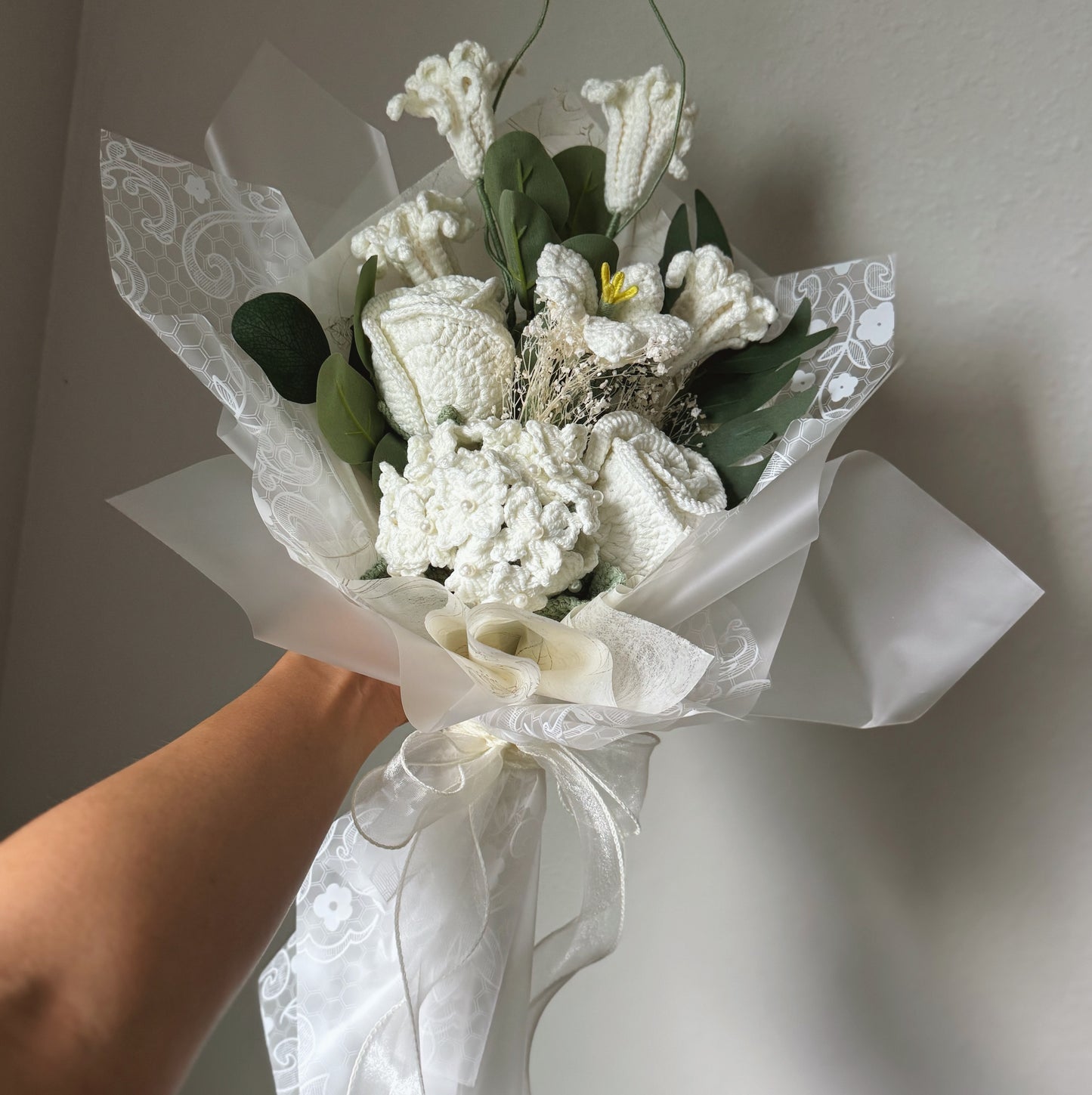 Snow Petal Classic Bouquet