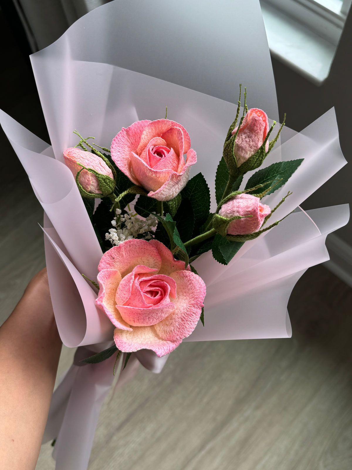 Rosé Amour – Luxury Crochet Rose Bouquet
