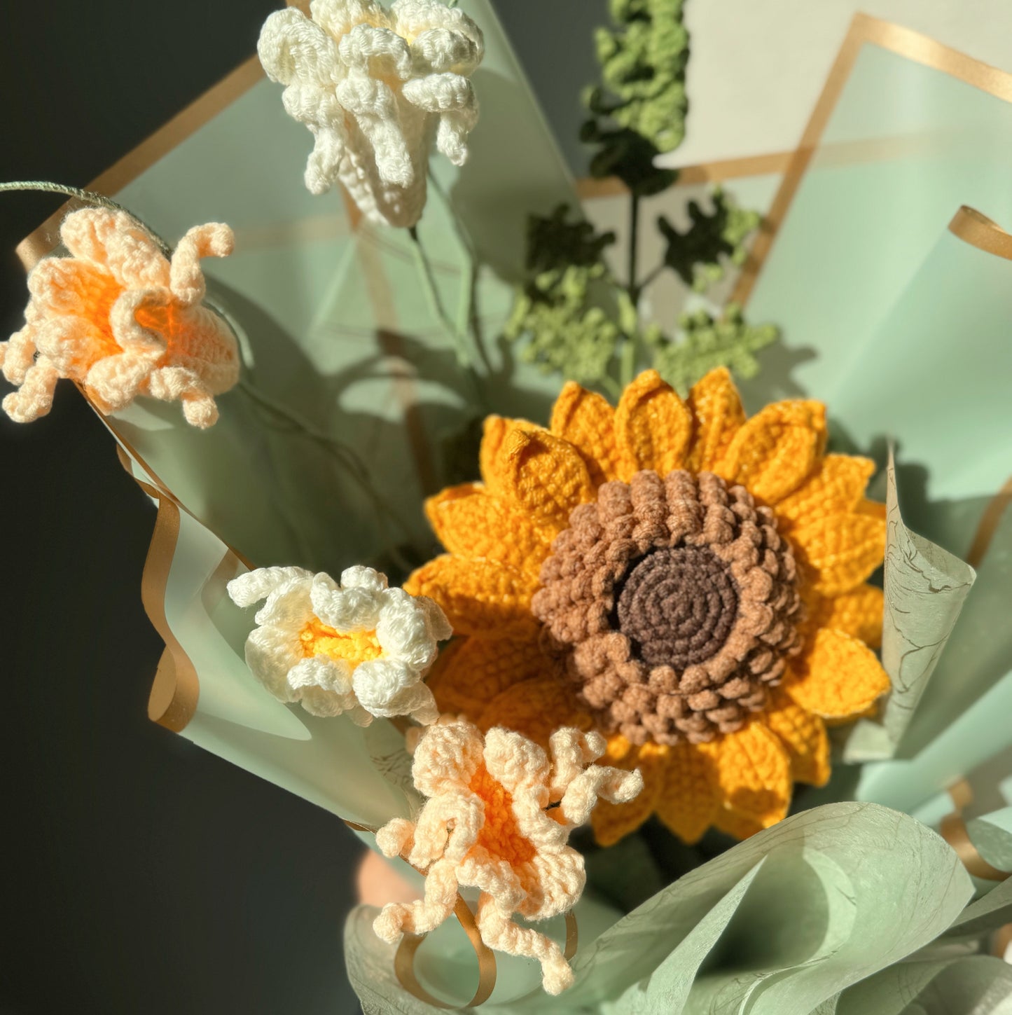 Evergreen Sunshine Bloom