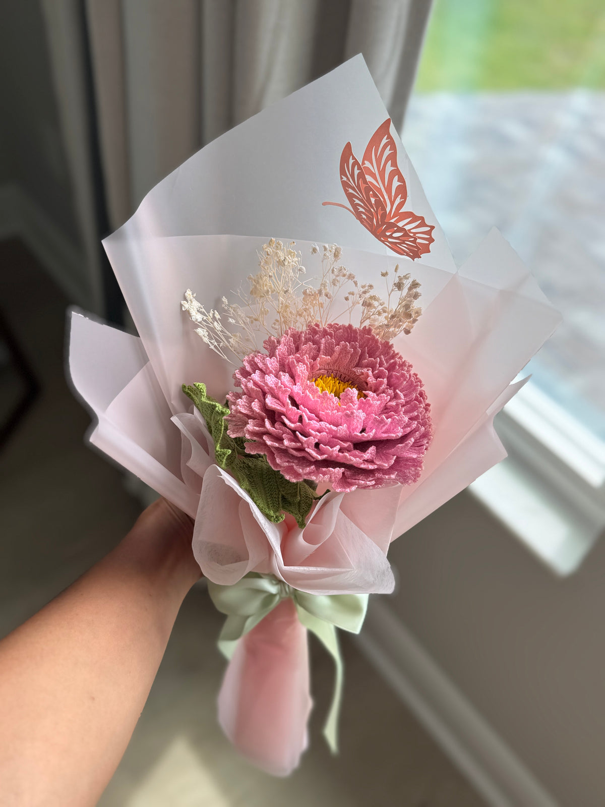 Peony Éclat – Luxury Crochet Peony Bouquet