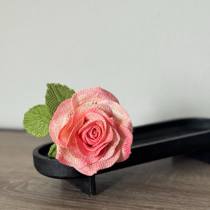 Ombré Peach Detailed Rose