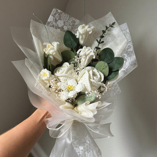 Pure Ivory Bloom Bouquet
