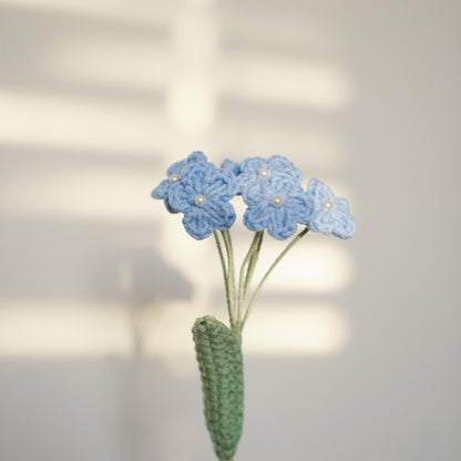 LIGHT BLUE FORGET ME NOTS