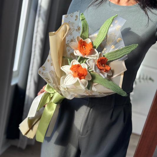 Golden Dawn Daffodil Bouquet