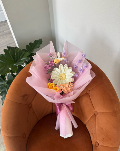Sunlit Meadow Whispers – White Gerbera with Lavender, Daffodils & Dragonfly