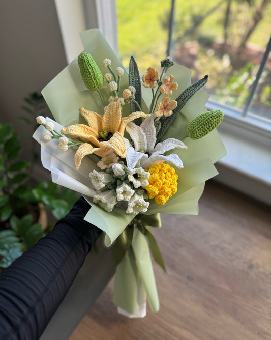 Golden Whisper Meadow Bouquet – Stargazer Lilies, Harebells & Sunlit Chrysanthemum Bloom