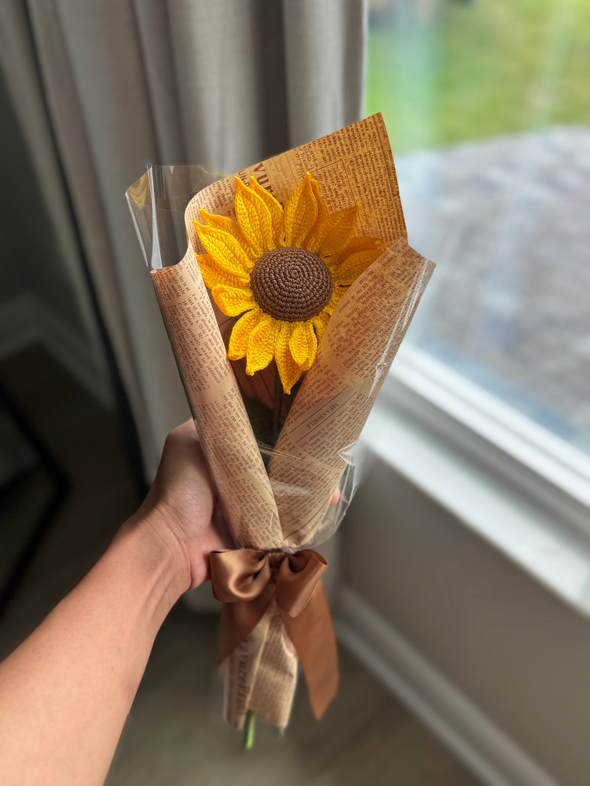 Golden Solstice – Heirloom Crochet Sunflower Bouquet 🌻