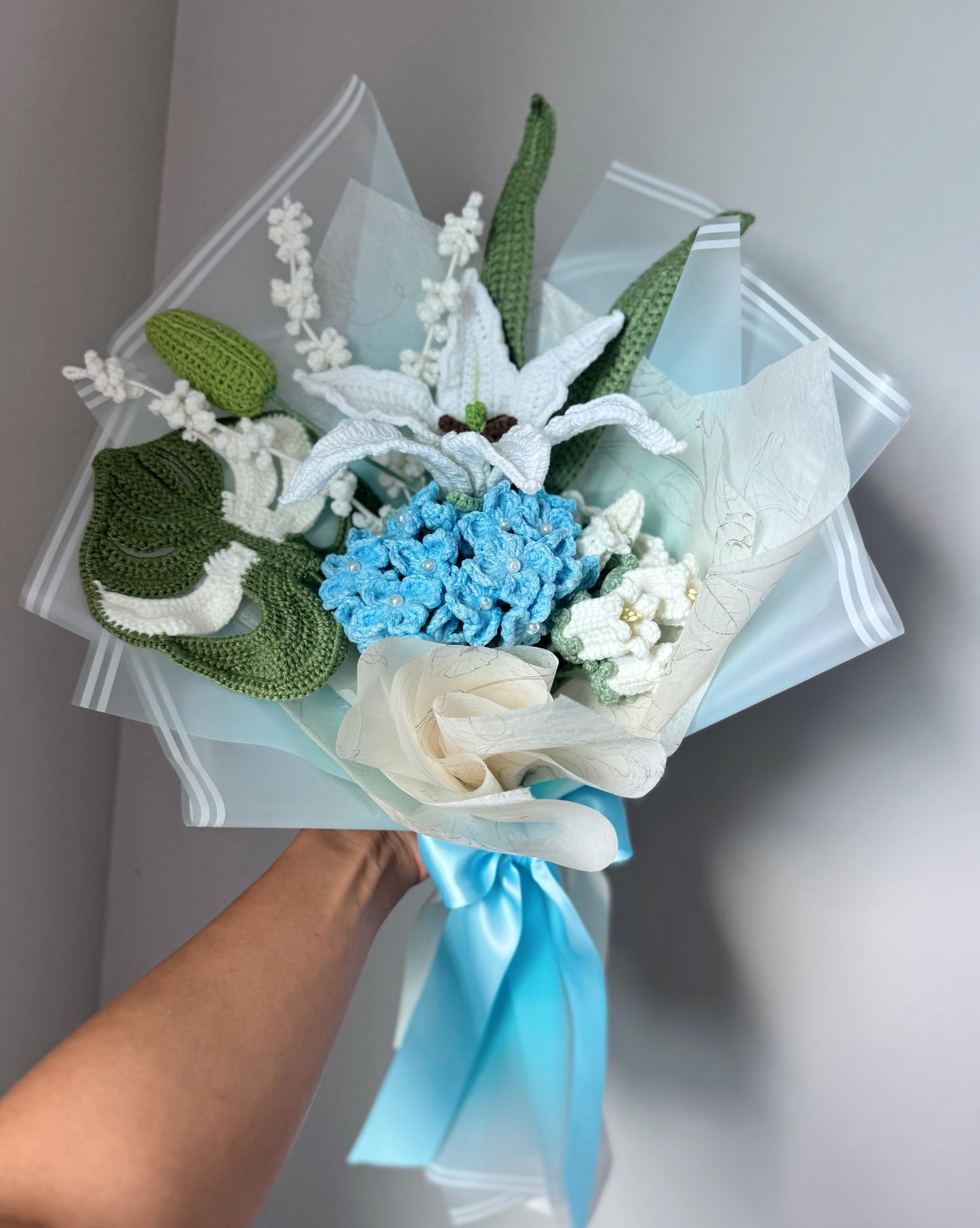 Blue Hydrangea & Lily Serenity – Crochet Flower Bouquet