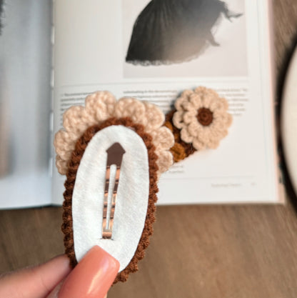 Neutral Daisy Hair Clips